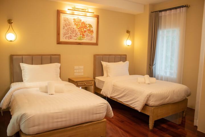 Room 3 of 21