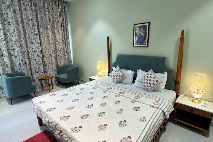 Room 44 of 89