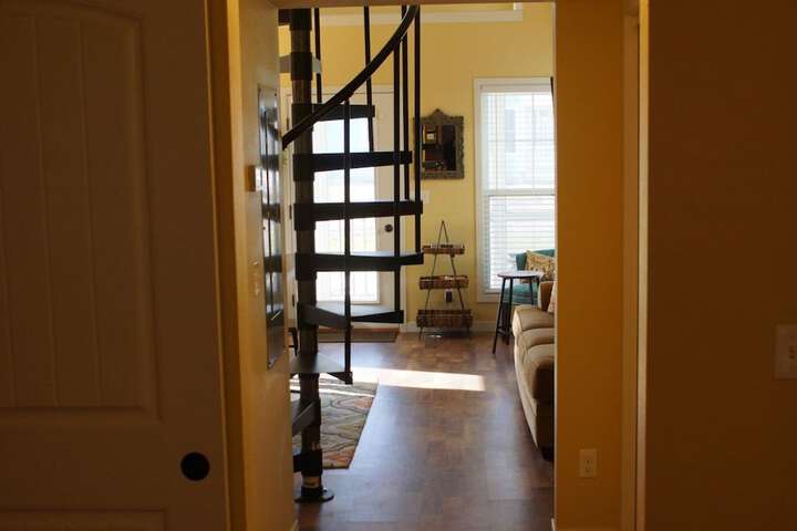 Room 3 of 17
