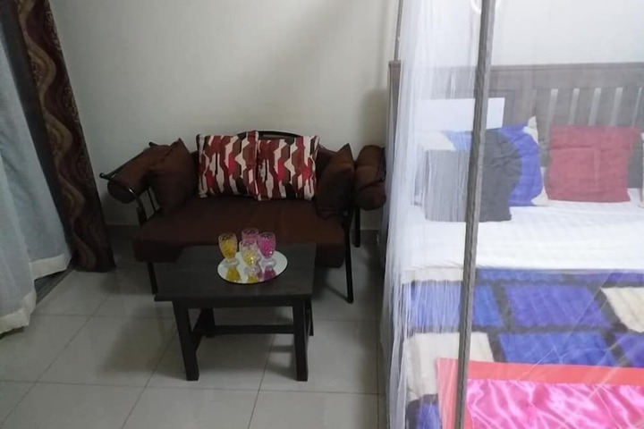 Room 5 of 20