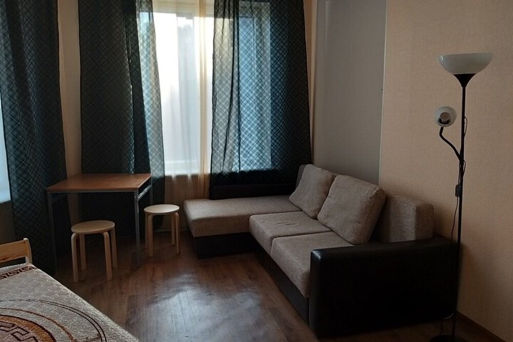 Room 10 of 49