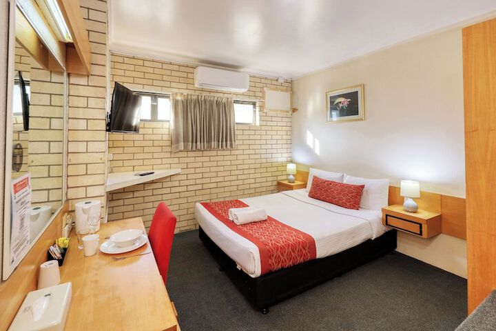 Room 8 of 29