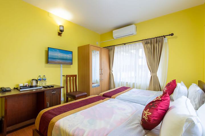 Room 3 of 45