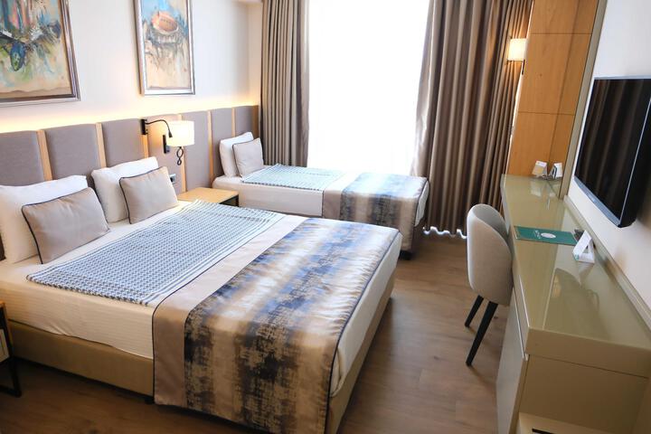 Room 95 of 125