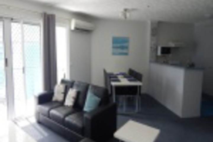 Room 513 of 560