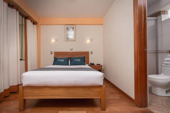 Room 20 of 33