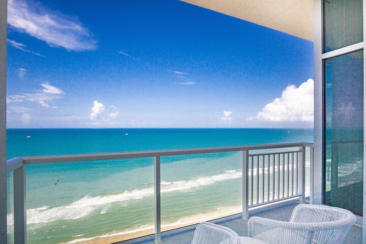 Beach/ocean view