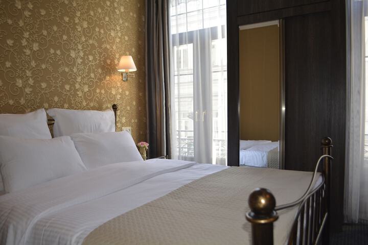 Room 28 of 101