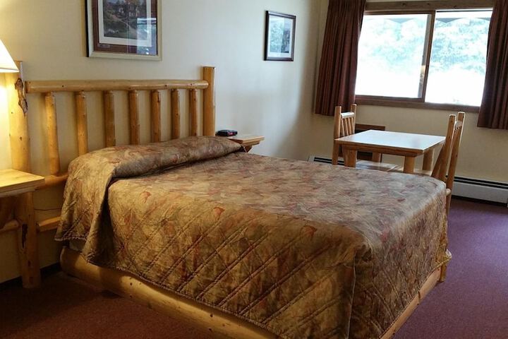 Room 12 of 29