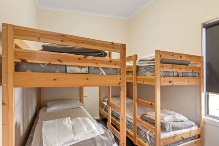 Room 11 of 130