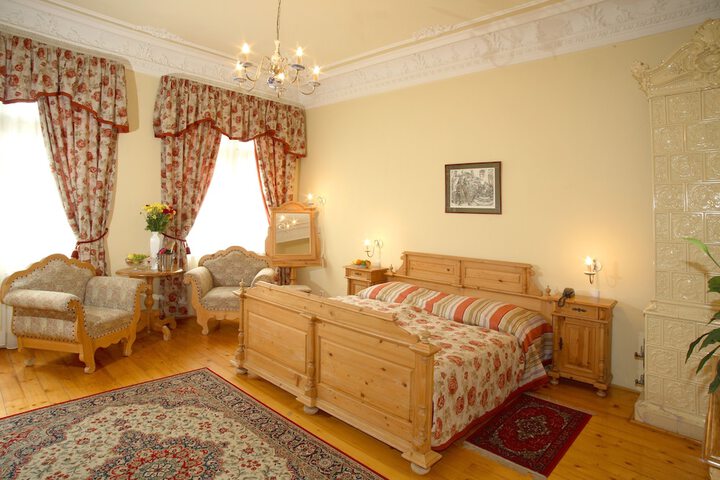 Room 7 of 41