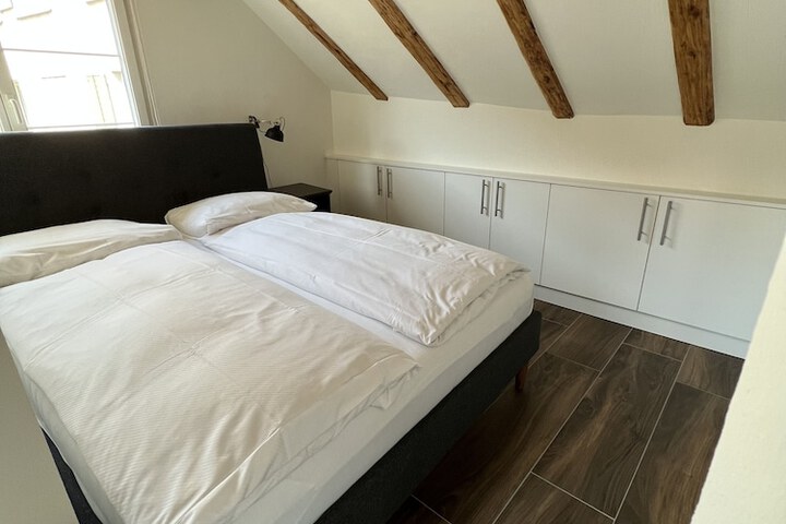 Room 7 of 40