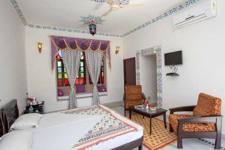 Room 16 of 71