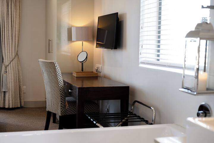 Room 11 of 59