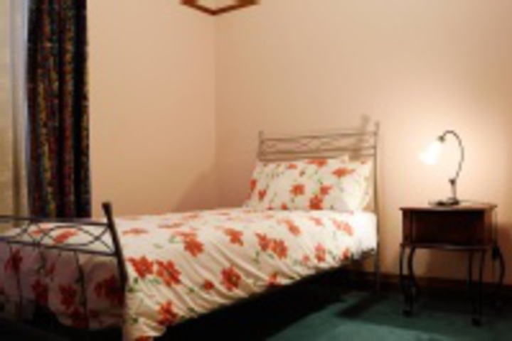 Room 89 of 360