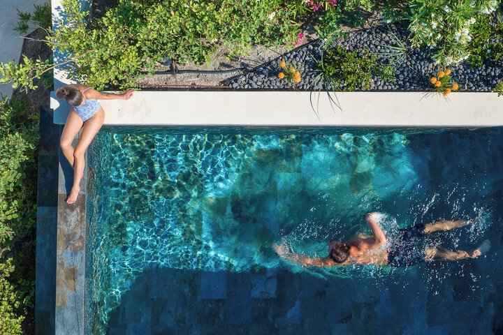 Pool 107 of 251