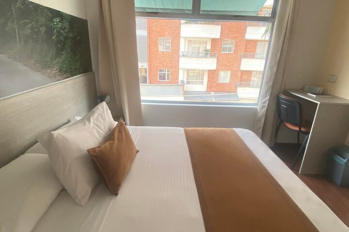Room 7 of 43