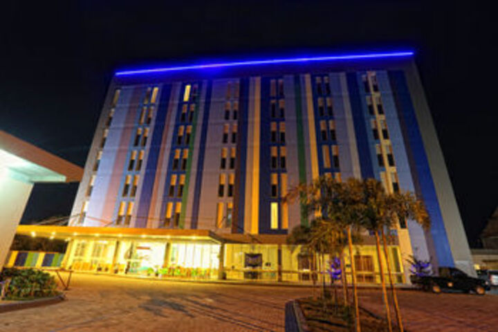 Hotel 5 of 9