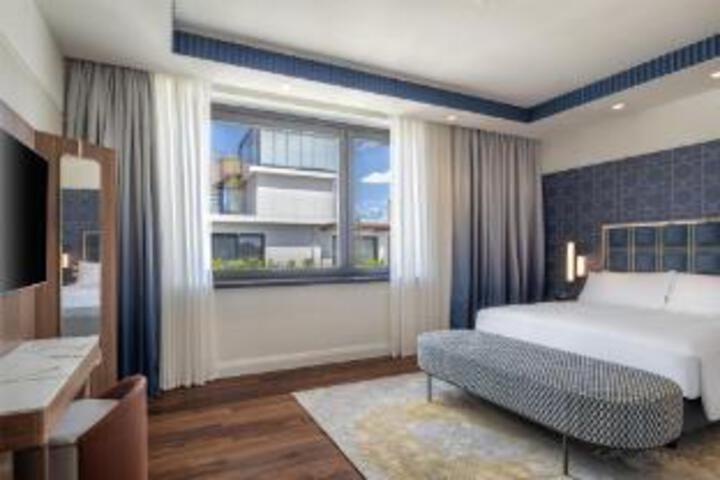 Room 22 of 23