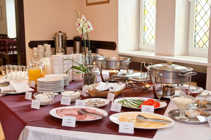 Breakfast/Coffee Service 39 of 58
