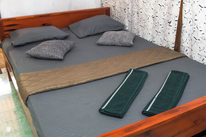 Room 4 of 46