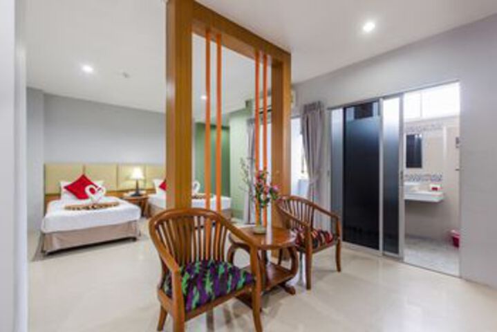 Room 27 of 67