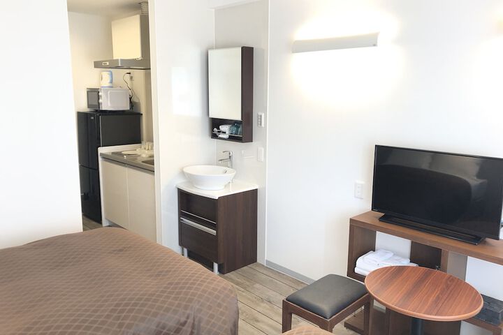 Room 5 of 31