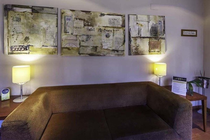Hotel Interior 7 of 32