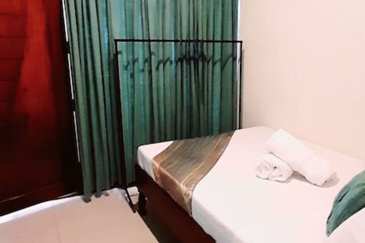 Room 16 of 71