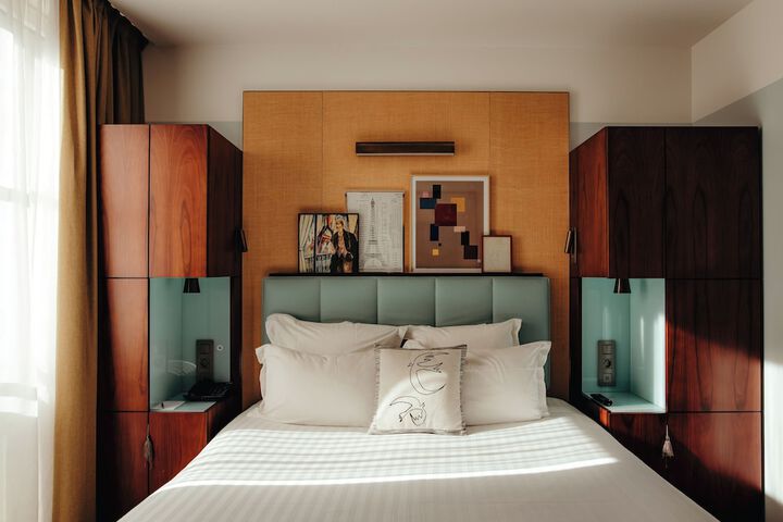 Room 10 of 57