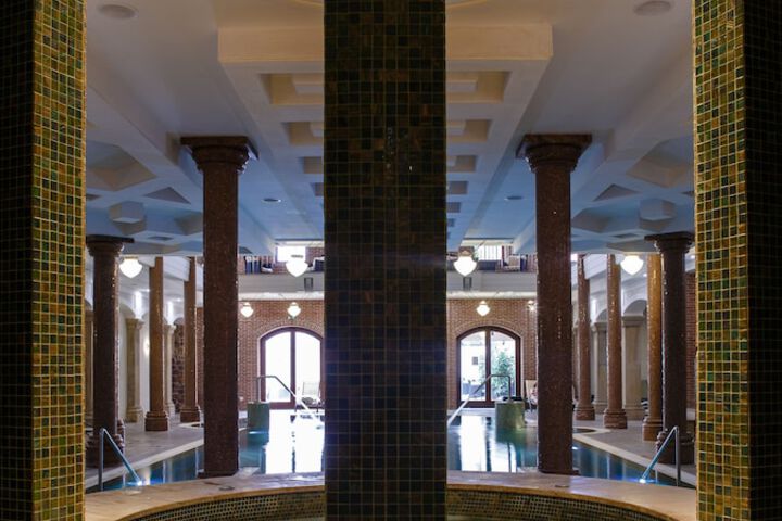 Spa 25 of 27