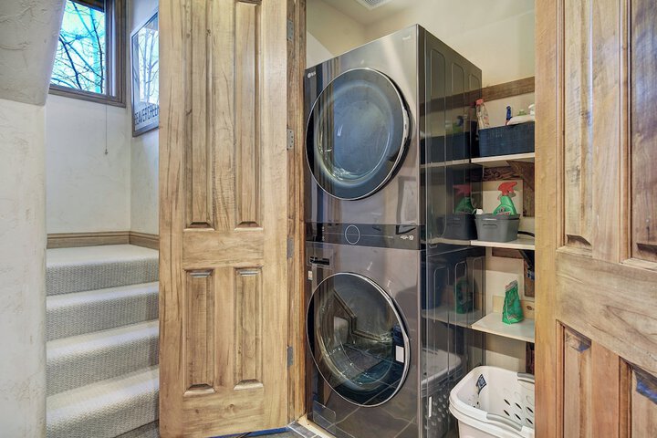 Laundry 291 of 493