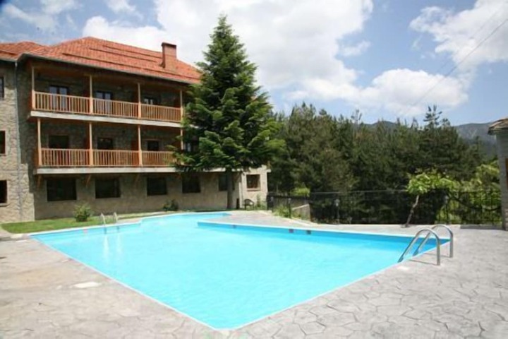 Pool 16 of 31