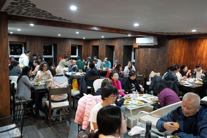 Dining 89 of 198