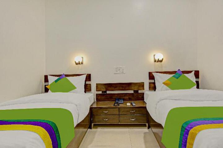 Room 49 of 73