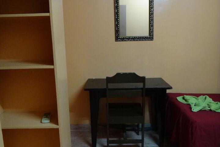 Room 15 of 51