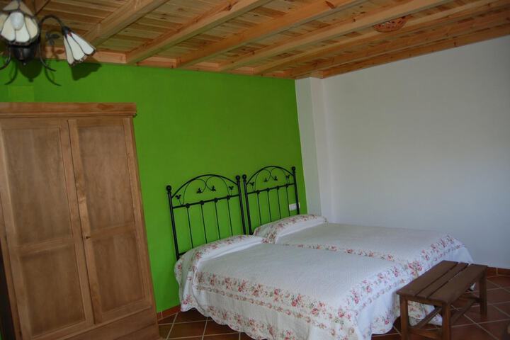 Room 10 of 45