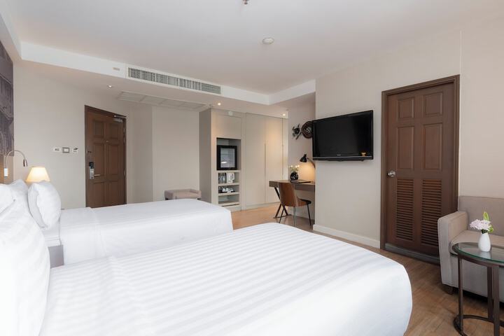 Room 10 of 58