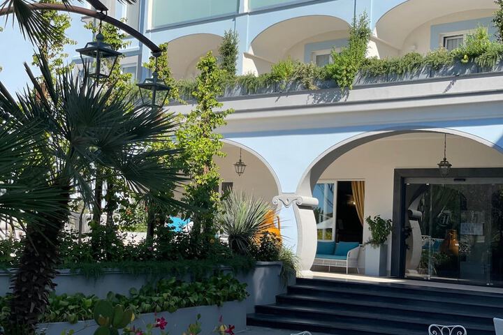Hotel 66 of 81