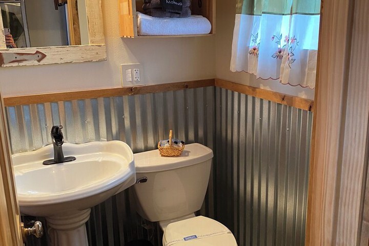 Room 44 of 63