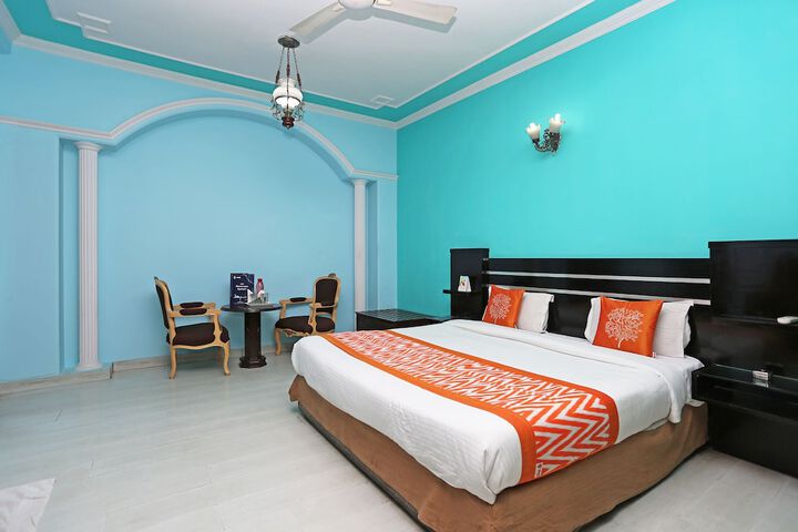 Room 21 of 25
