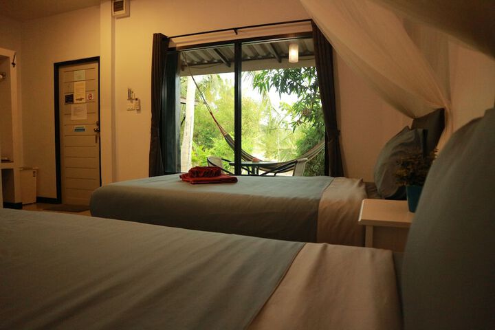 Room 14 of 63