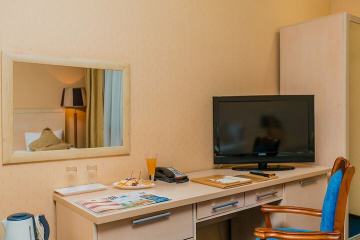 Room 26 of 64