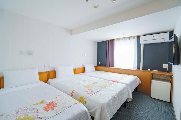 Room 20 of 93