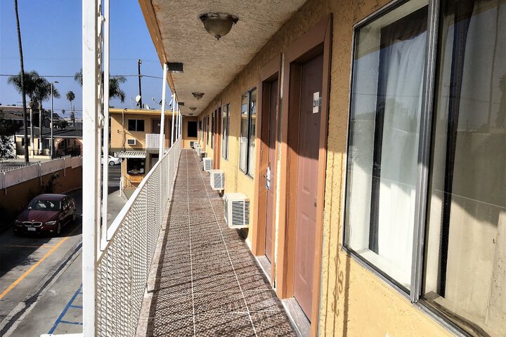 Terrace/Patio 17 of 32