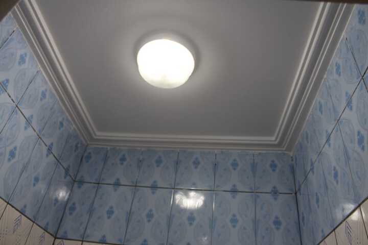 Room 42 of 58