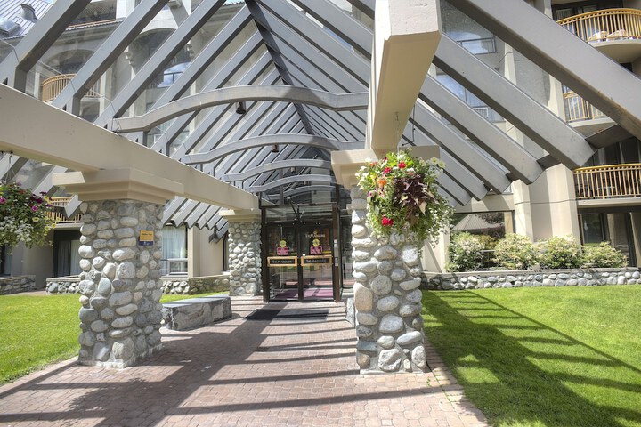 Lobby Entry