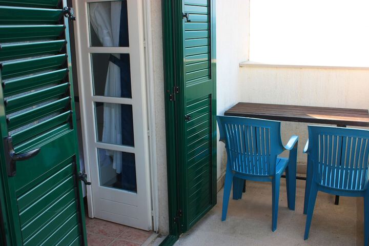 Room 20 of 92