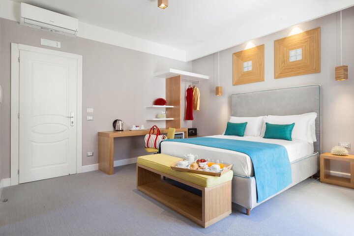 Room 7 of 53