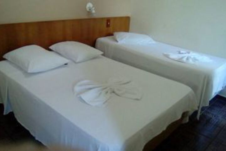 Room 28 of 34